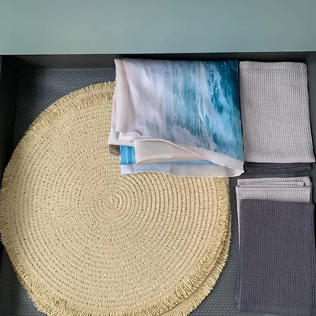 Un Descanso Junto Al Mar フエンヒロラ