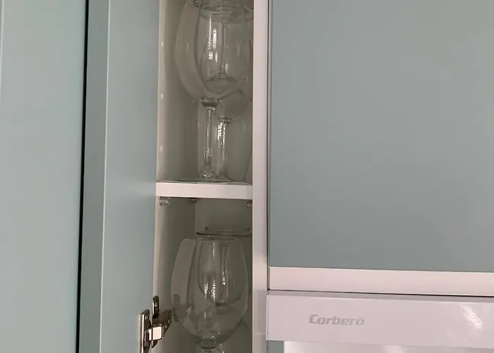 Un Descanso Junto Al Mar Фуэнхирола